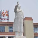Mao staat nog fier aan het centrale plein in Chengdu