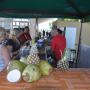De ananas en kokosnoot liggen al klaar