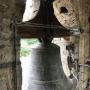 Klok in de toren van de kerk in Durro
