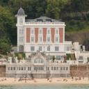 Fraai gebouw aan de promenade van San Sebastián
