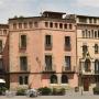 Gebouwen aan het Plaça de la Catedral