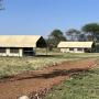 Een paar tenten van het Serengeti Kati Kati Tented Camp